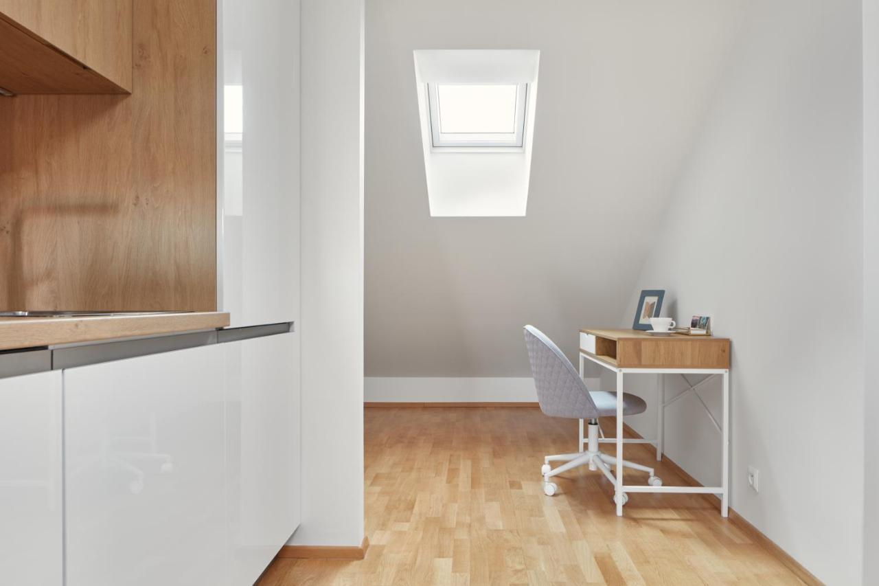 Bright Apartment In New Town By Prague Days Exterior photo